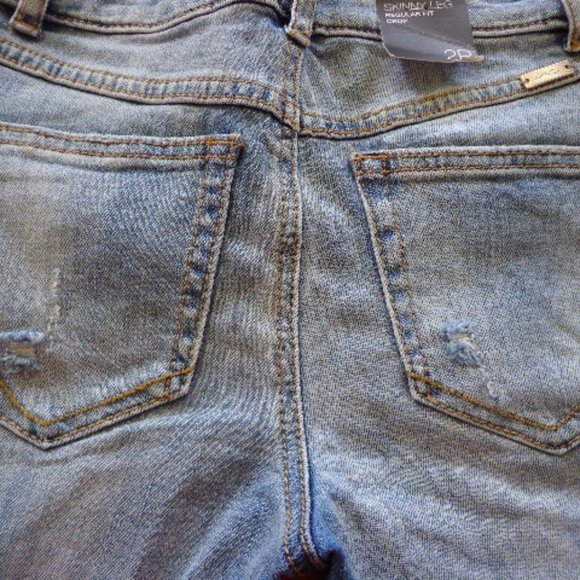NWT inc Denim SKINNY LEG Crop Blue Jeans Roses - Picture 4 of 16